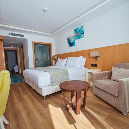 The Nowness Luxury Hotel & Spa Adulty Only เซสเม ภายนอก รูปภาพ