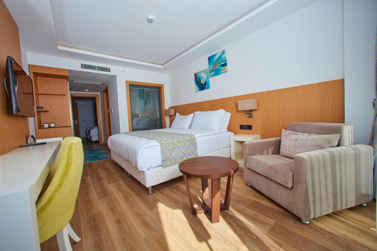 The Nowness Luxury Hotel & Spa Adulty Only เซสเม ภายนอก รูปภาพ