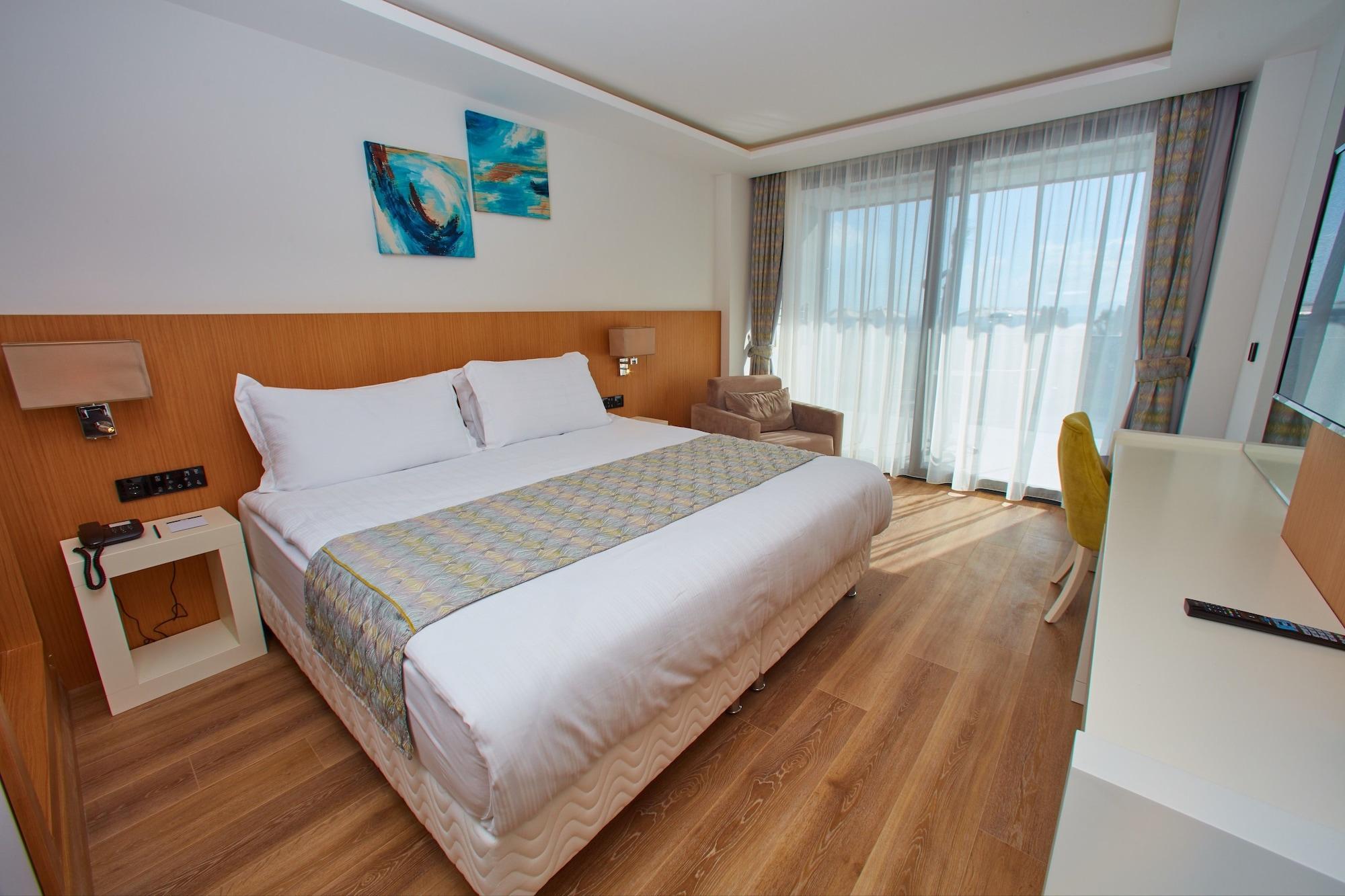 The Nowness Luxury Hotel & Spa Adulty Only เซสเม ภายนอก รูปภาพ
