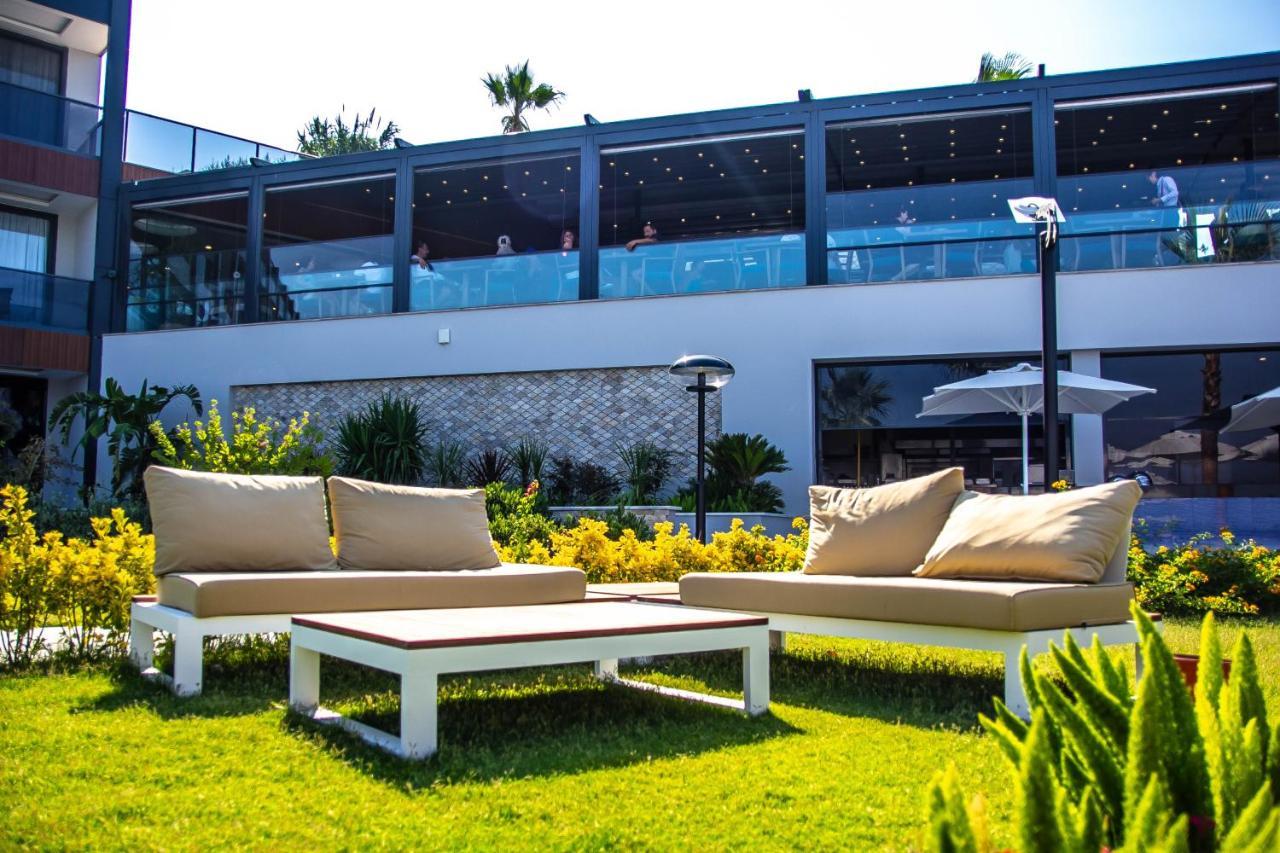 The Nowness Luxury Hotel & Spa Adulty Only เซสเม ภายนอก รูปภาพ